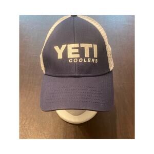 YETI Coolers Trucker Hat Navy White Mesh Snapback Cap Adjustable Gorpcore Dad